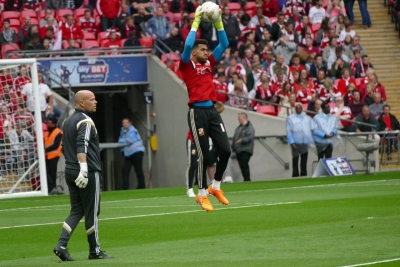 Steve working with Wes Foderingham at Wembley